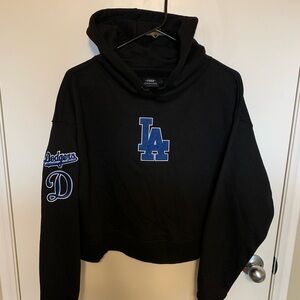 Pro Standard Women's Los Angeles Dodgers Black Hoodie. Medium. Good Condition.